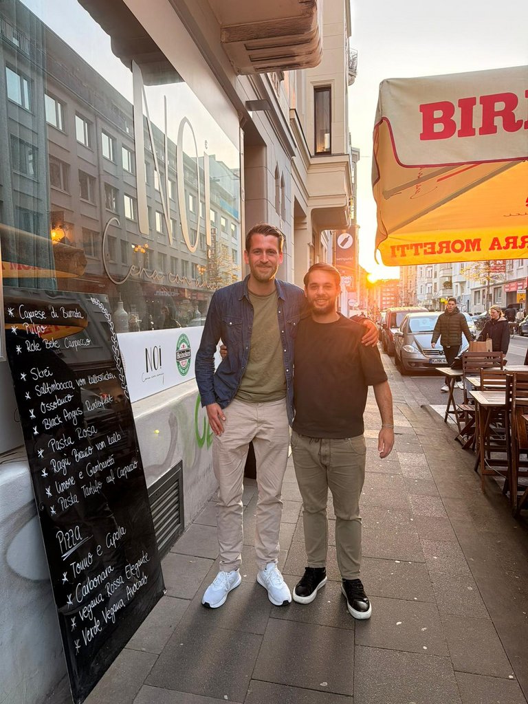 Geschäftsführer Geo Sotiriou mit Julis Materne
